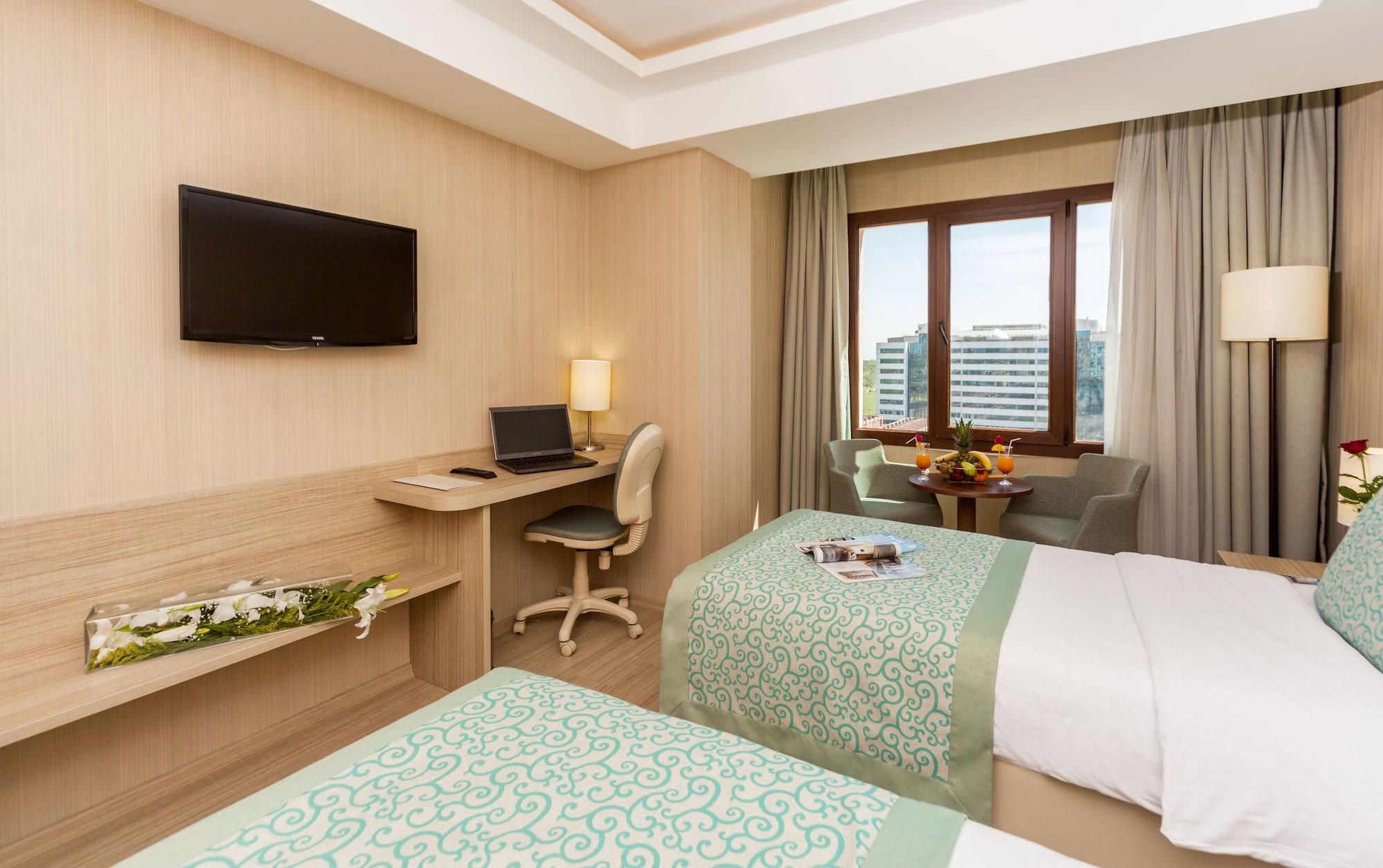 Hotel Golden Way Giyimkent Istanbul Exterior photo