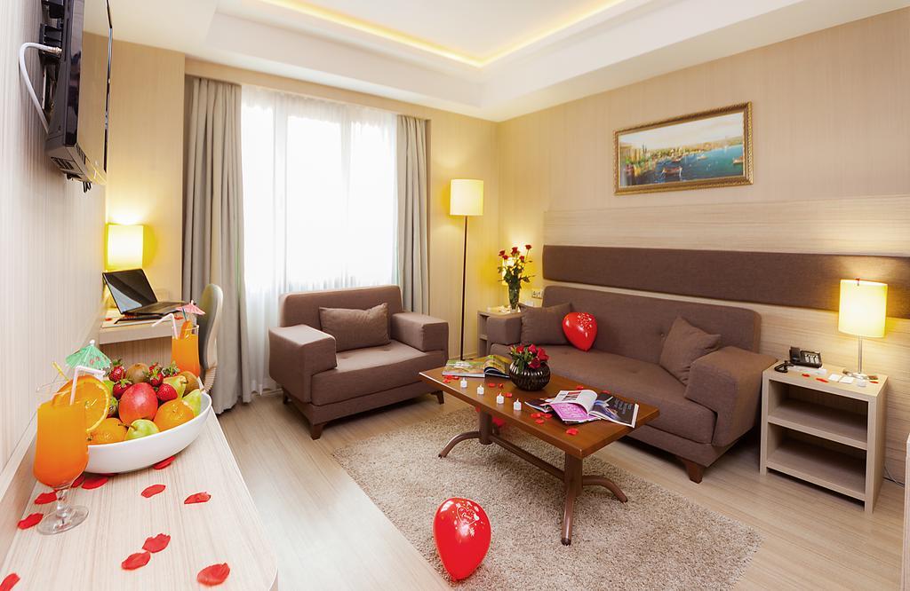 Hotel Golden Way Giyimkent Istanbul Exterior photo